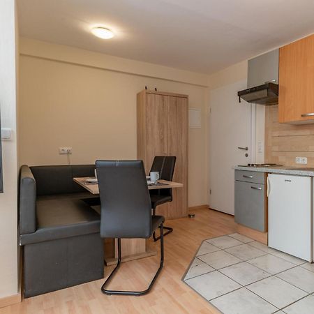 Town House Apartment Hopfgarten im Brixental Luaran gambar